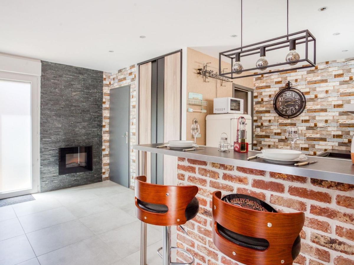 Cosy Apartment in Eperlecques with Fireplace Extérieur photo